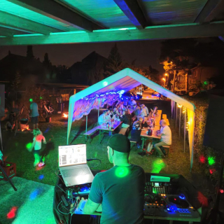 Die Tanzfläche ist eröffnet